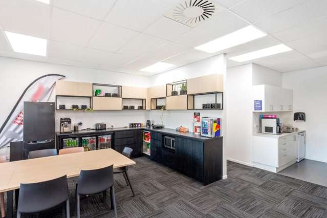 987 Ferry Road Ferrymead_1