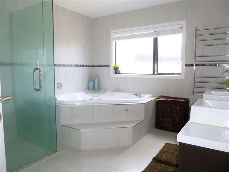 18 Darjon Drive Huntington_11