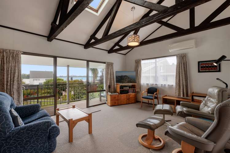 32 Forrester Drive Welcome Bay_17