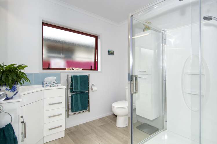 5 Capstan Close Pyes Pa_12