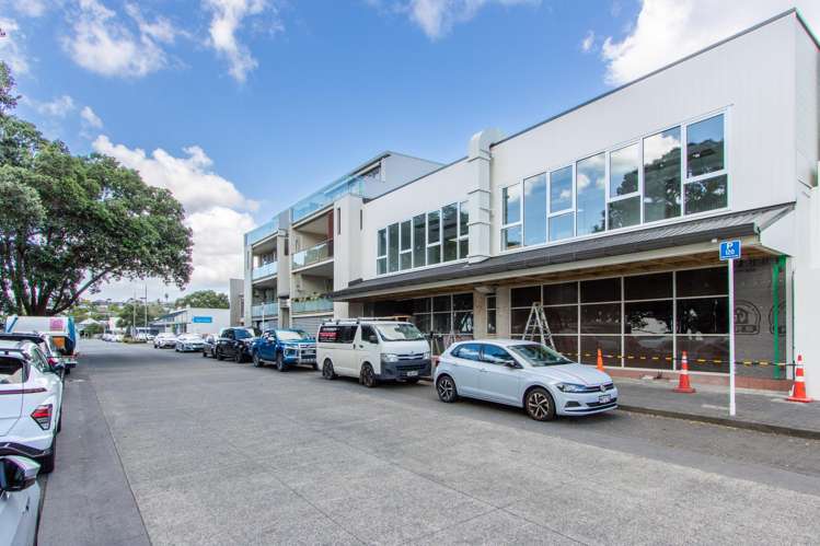 65 Clyde Road Browns Bay_12