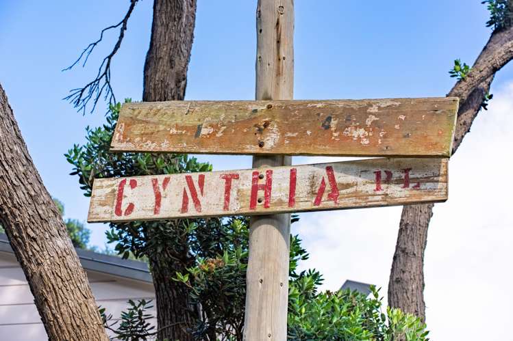 20 Cynthia Place Baylys Beach_1