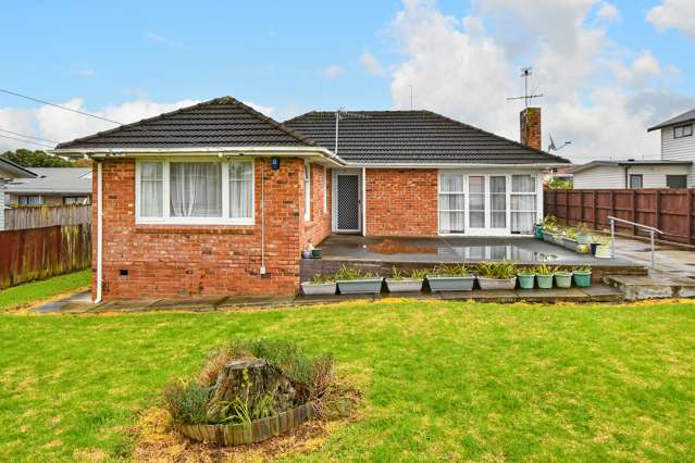 16 Henwood Road Mangere East_1