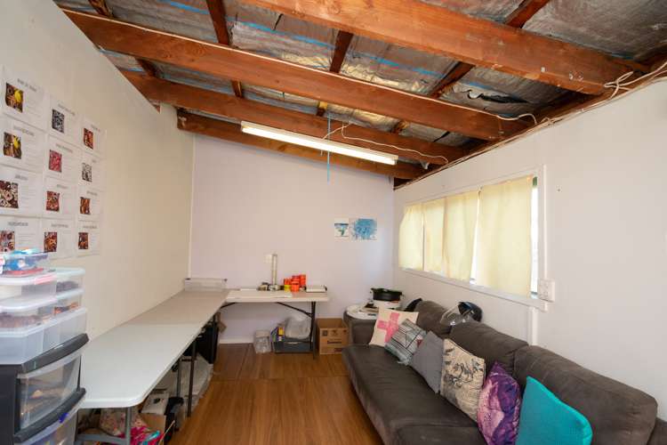 22 Ferndale Place Feilding_13