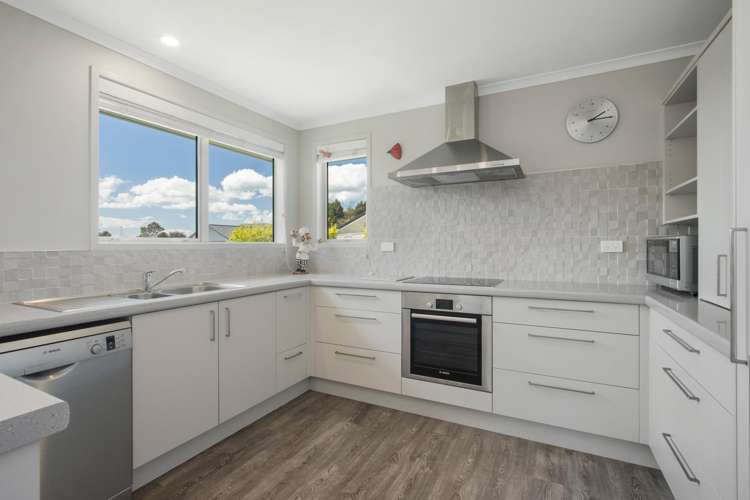 4 Long Acre Close Katikati_2