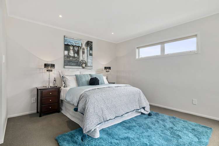 15 Miltonia Avenue Te Atatu South_8