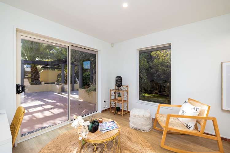 19a Lake Terrace Road Burwood_4