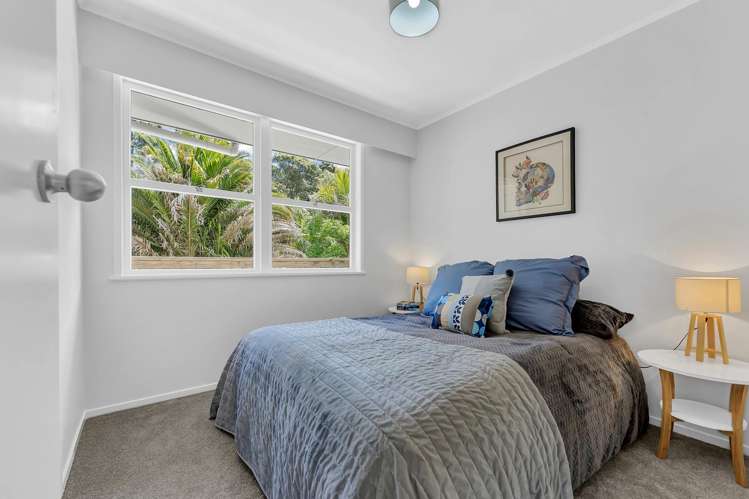 30 & 30a Glendene Avenue Glendene_7