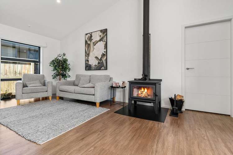 53 Marine Corps Drive Solway_6