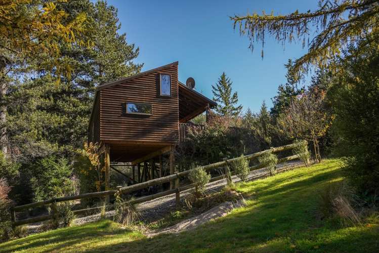 87 Chalet Crescent Hanmer Springs_16