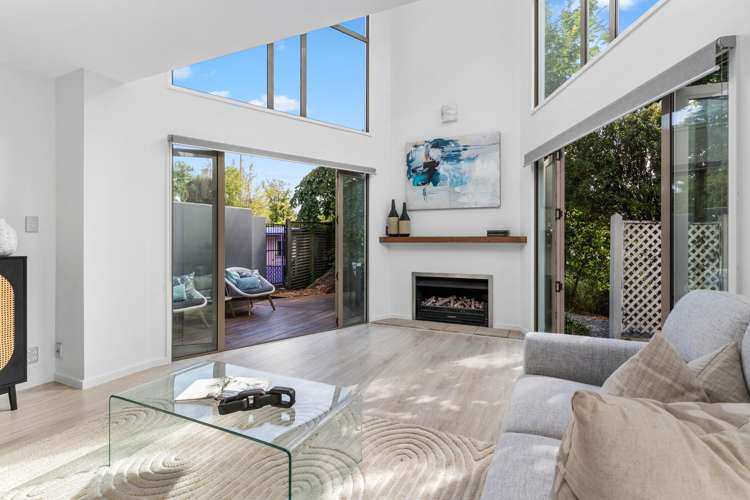 2/37 Poynder Avenue Merivale_4