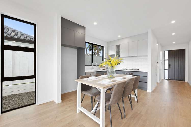 4 Auden Close Somerville_9