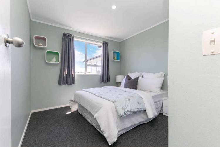 78 Captain Scott Road Glen Eden_8