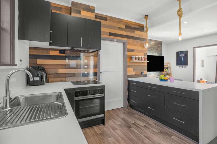 24A Bell Road_5