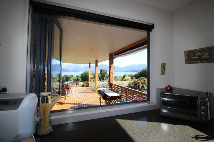 30 Cathedral Drive Manapouri_12