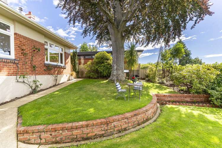 21 Leven Street Roslyn_27