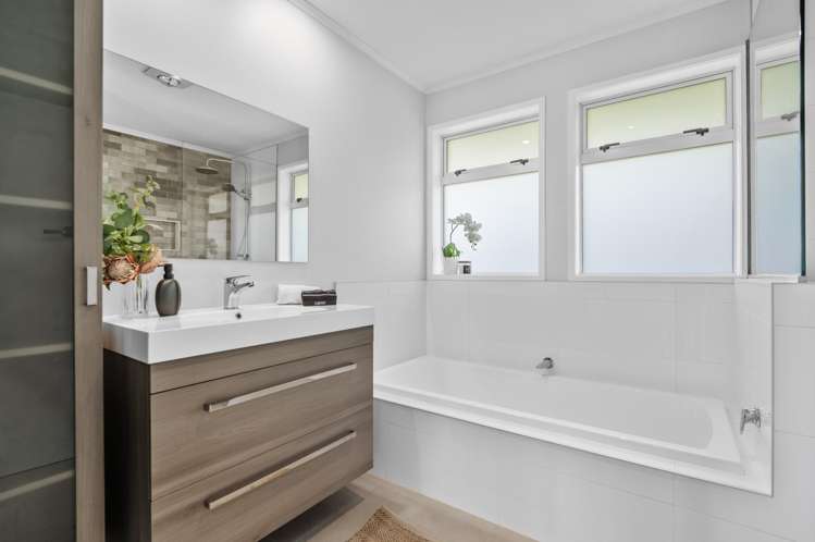 34 Alverstoke Road Parkvale_15