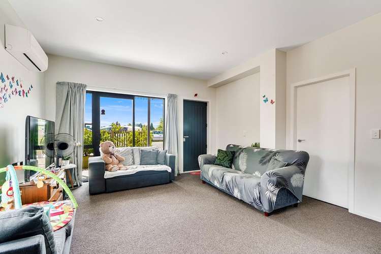 2/7 Dyer Street Whitiora_7