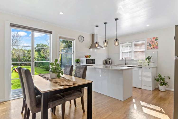 13 Kerrydale Road Manurewa_25