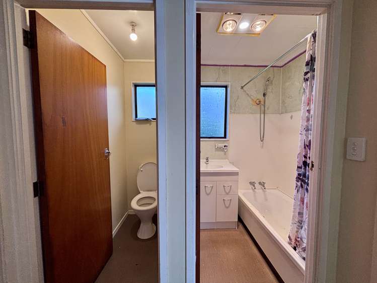 2/45A Mildmay Road Henderson_11