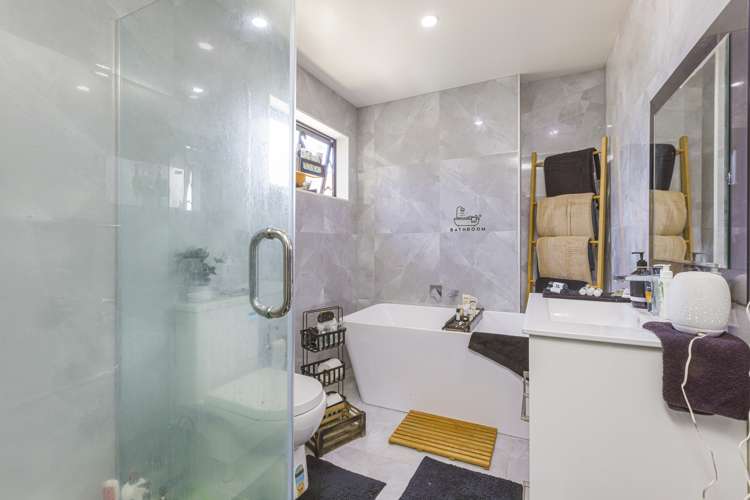 5a Misty Place Papatoetoe_11