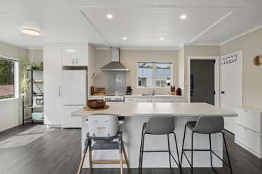 19B Augustus Earle Place_3