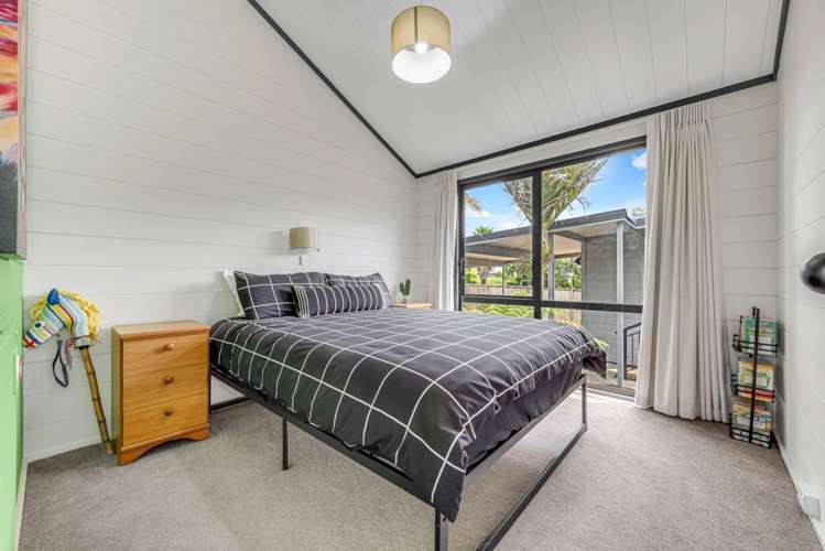 31 Karaka Road Beachlands_16