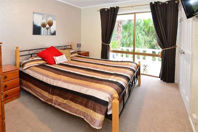 19 Lingham Crescent Torbay_24