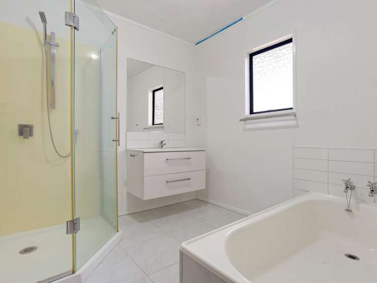 5 Stirling Place Dinsdale_18