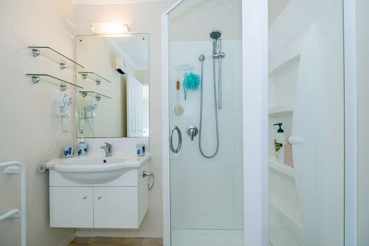 103 Spur Road Hadlow_11