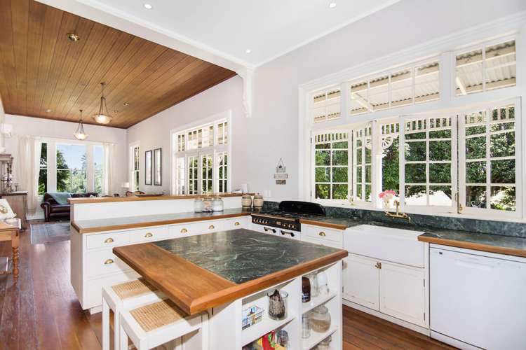 1067 Eighty Eight Valley Road Wakefield_3