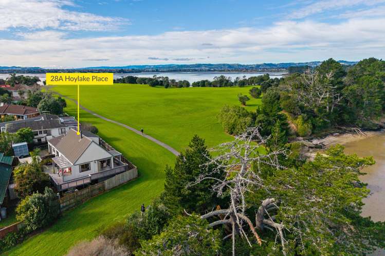 28a Hoylake Place Wattle Downs_14