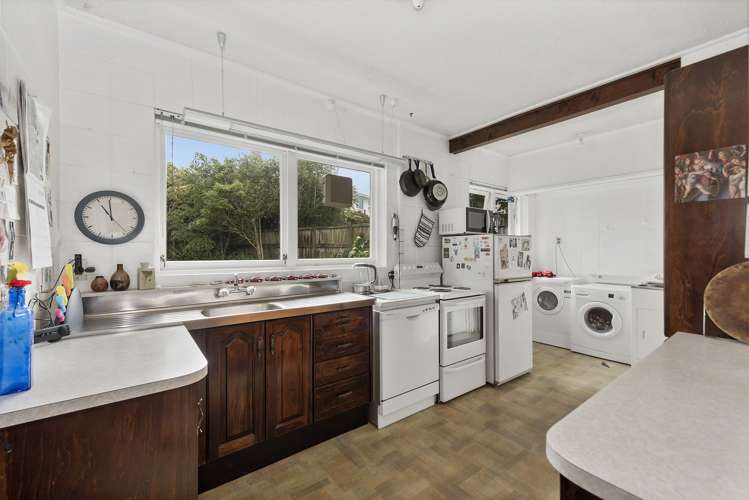 102 Poaka Avenue Dinsdale_5