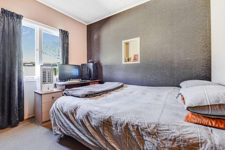 84 Ellicott Road 1112_12