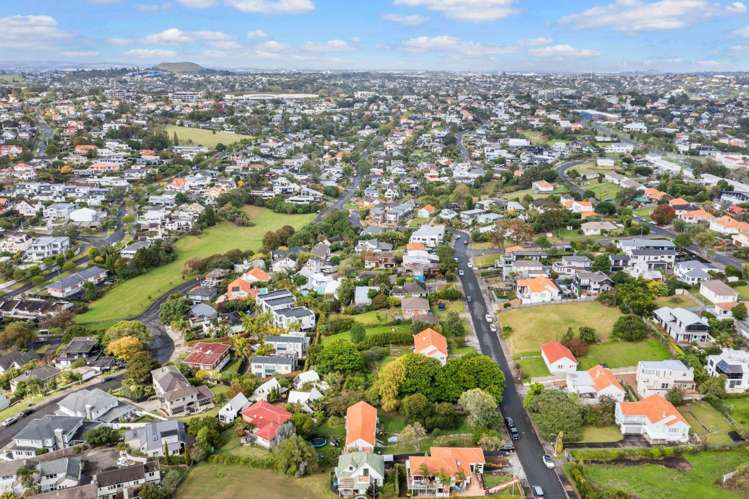 1/113 Rukutai Street Orakei_26