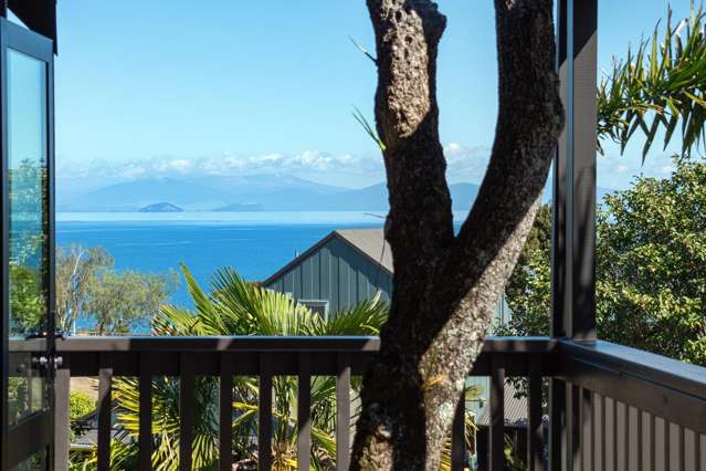 14 Taharepa Road Hilltop_2