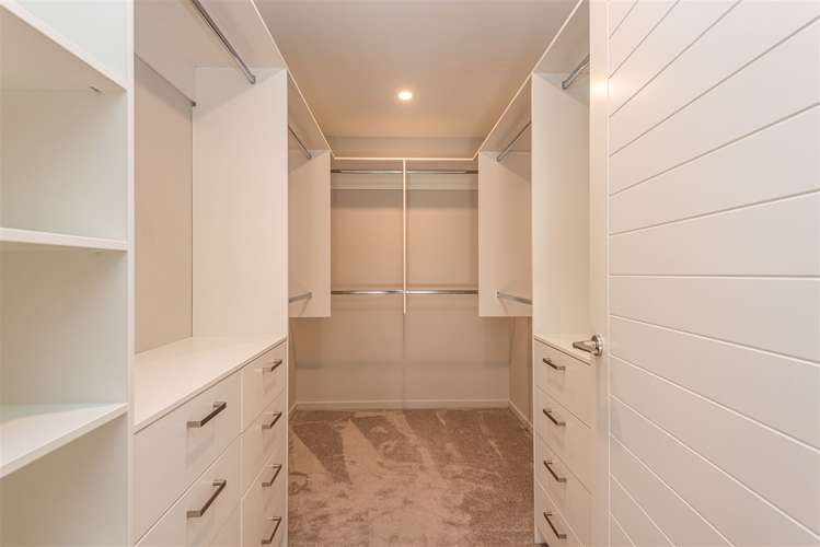 8 Maclaren Road Wigram_12