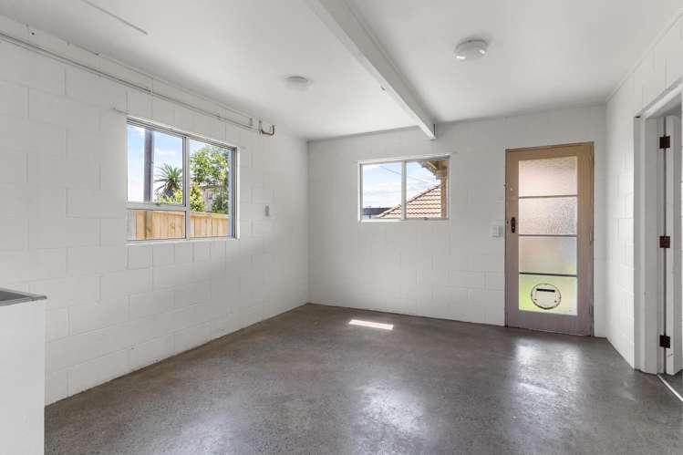 88 Aberdeen Road Campbells Bay_15