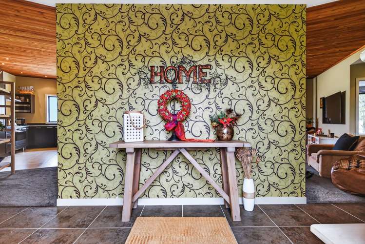 16 Wai Matangi Place_2