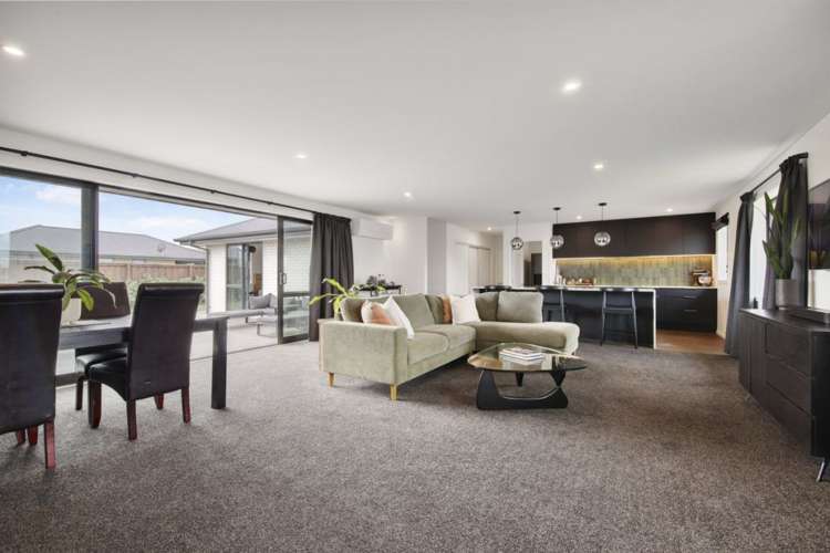 3 Merino Crescent Amberley_2