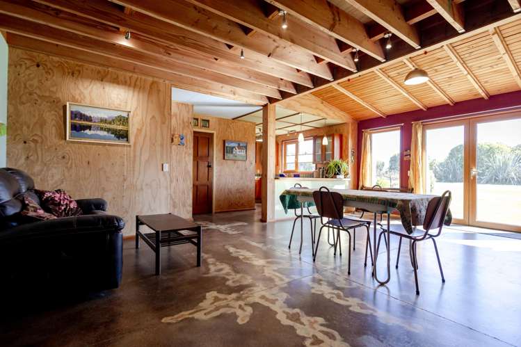 99 The Strand Okarito_10