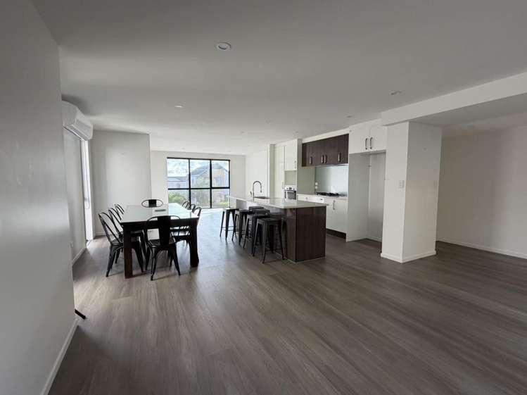 46 Seafarer Crescent Stanmore Bay_2