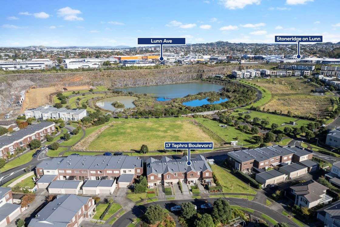 17 Tephra Boulevard in Stonefields, Auckland