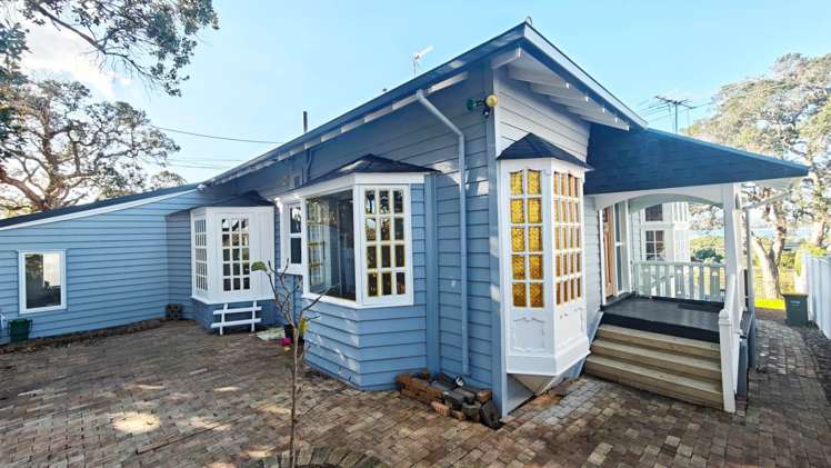 17 Waimana Avenue Northcote Point_18