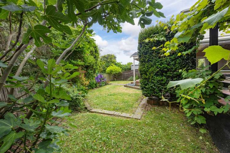 11 Lemnos Place Titirangi_16