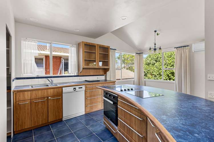 23 Glamorgan Drive Torbay_8
