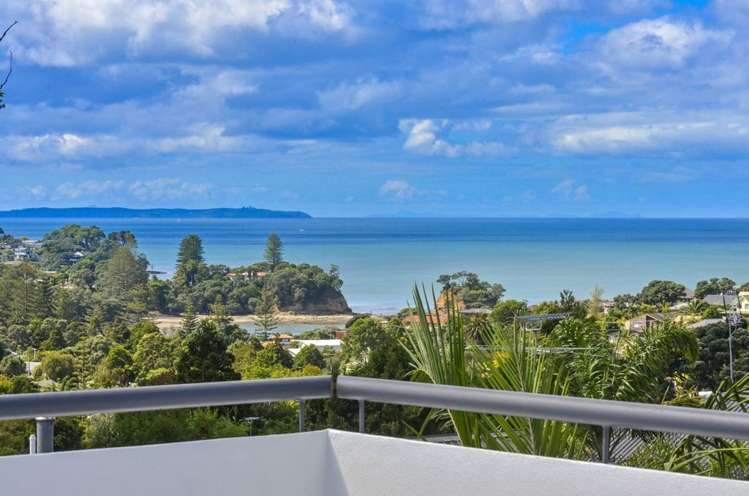 15 Mizpah Road Waiake_1