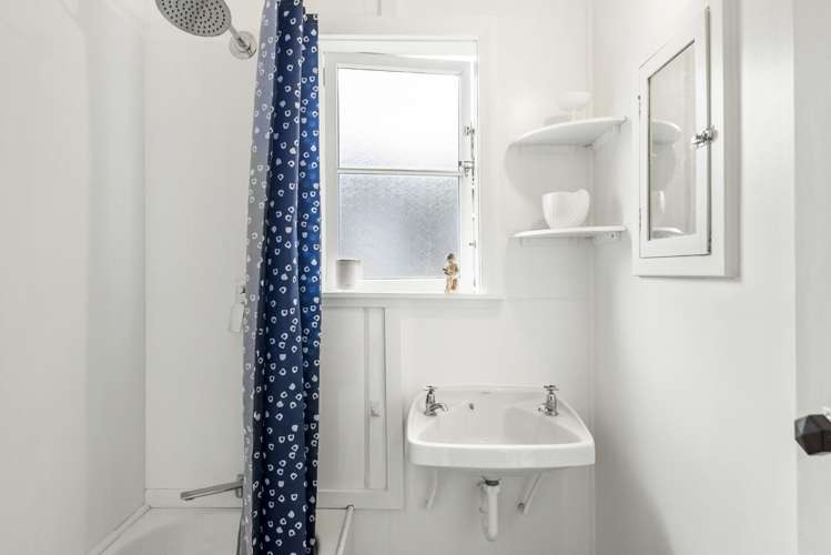 18 Cautley Street Devonport_11