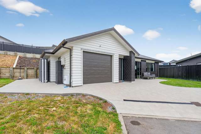 12 Rewarewa Way Timberlea_2
