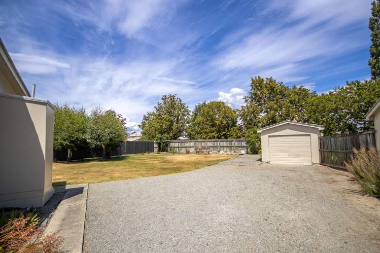 24 Mackenzie Drive Twizel_11